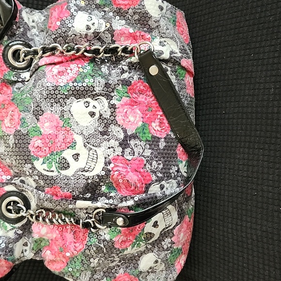 Betsey Johnson Floral Skull Sequined Purse - Picture 4 of 13